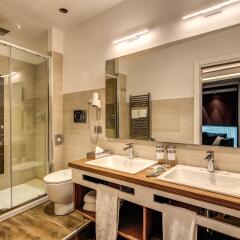 Отель Trevi Collection Hotel Италия, Рим - 2 отзыва об отеле, цены и фото номеров - забронировать отель Trevi Collection Hotel онлайн ванная