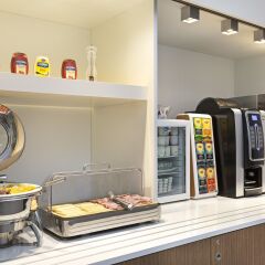 B&B Hotel Milano Cenisio Garibaldi питание