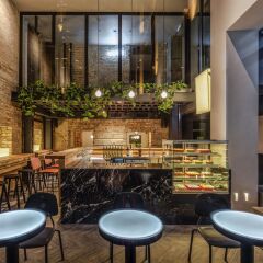 Bursa Hotel Киев гостиничный бар