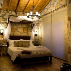 Отель Five Senses Luxury Villas комната для гостей фото 2