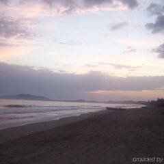 Отель Caribbean Coral Inn Tela пляж фото 2
