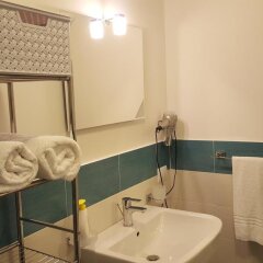 Отель B&B Kristal Италия, Чинизи - отзывы, цены и фото номеров - забронировать отель B&B Kristal онлайн ванная