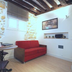 Отель Louvre Parisian Chicsuites развлечения