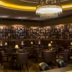 The Beaumont Hotel гостиничный бар