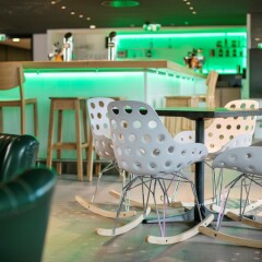 Отель Arcotel Donauzentrum Вена гостиничный бар