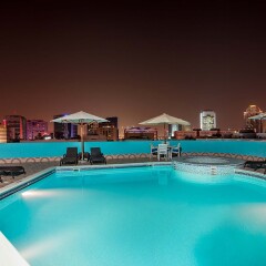 Flora Grand Hotel бассейн