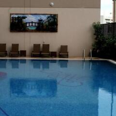 Flora Park Hotel Apartments бассейн