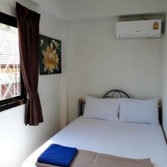 The Lucky Kata Hostel комната для гостей фото 3