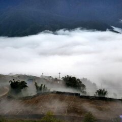 Sapa Odyssey Hostel Шапа приотельная территория