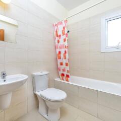 Отель Villa Atlas Кипр, Протарас - отзывы, цены и фото номеров - забронировать отель Villa Atlas онлайн ванная