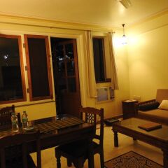 Om Niwas Suite Hotel балкон