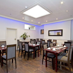 Kingsway Park Hotel at Park Avenue питание