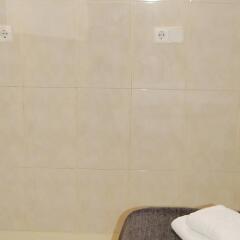 Отель Apartamentos Bahia Испания, Барселона - отзывы, цены и фото номеров - забронировать отель Apartamentos Bahia онлайн ванная фото 2