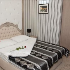 Отель Karat Inn комната для гостей