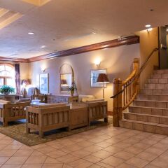 Отель Banff Caribou Lodge and Spa интерьер отеля фото 3