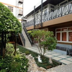 Отель Siam Square House Бангкок