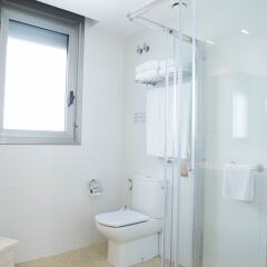 Отель Aura Park Fira Barcelona ванная