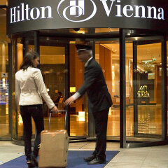 Отель Hilton Vienna городской автобус