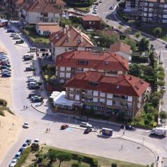 Отель Apartamentos Turísticos Regollera Испания, Ноха - отзывы, цены и фото номеров - забронировать отель Apartamentos Turísticos Regollera онлайн парковка