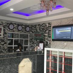 Отель Jim-Eddy Suites Энугу интерьер отеля