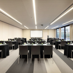 Eurostars Book Hotel