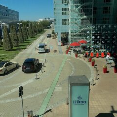 Отель Hilton Munich Airport парковка
