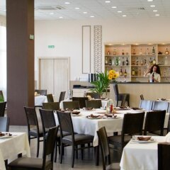 Отель Park Hotel Kyustendil Болгария, Кюстендил - отзывы, цены и фото номеров - забронировать отель Park Hotel Kyustendil онлайн интерьер отеля фото 3