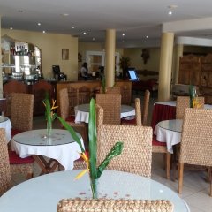 Hotel Résidence Maharajah in Mamoudzou, Mayotte from 157$, photos, reviews - zenhotels.com meals photo 2