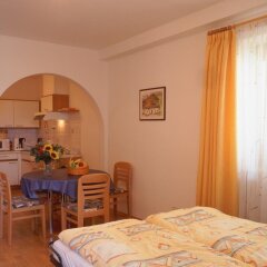 Отель Felsenegg Лана в номере