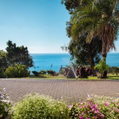 Отель Pestana Promenade Ocean Resort Hotel Португалия, Фуншал - 1 отзыв об отеле, цены и фото номеров - забронировать отель Pestana Promenade Ocean Resort Hotel онлайн пляж
