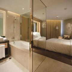 Million Dragon Hotel (Formerly Hotel Lan Kwai Fong Macau) ванная