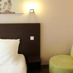 Best Western Plus Hotel Litteraire Marcel Ayme комната для гостей