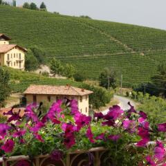 Отель Casa Svizzera Agriturismo Здание Barolo балкон