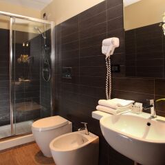 Отель Boutique Nazionale Италия, Рим - отзывы, цены и фото номеров - забронировать отель Boutique Nazionale онлайн ванная фото 2