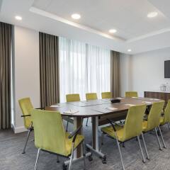 Отель Hampton by Hilton London Stansted Airport