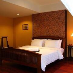 Отель Feung Nakorn Balcony Rooms and Cafe спа фото 2