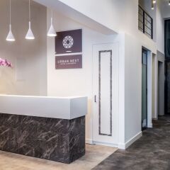 Отель Urban Nest - Suites & Apartments Греция, Афины - отзывы, цены и фото номеров - забронировать отель Urban Nest - Suites & Apartments онлайн интерьер отеля