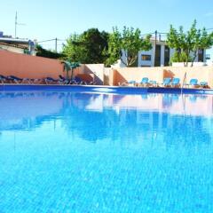 Отель Hostal Alcina бассейн фото 2
