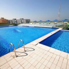 Отель Al Bustan Hotel ОАЭ, Шарджа - 1 отзыв об отеле, цены и фото номеров - забронировать отель Al Bustan Hotel онлайн бассейн
