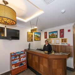 Aristocrat Hotel интерьер отеля