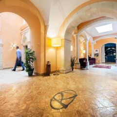 Отель Antico Hotel Roma 1880 Италия, Сиракуза - отзывы, цены и фото номеров - забронировать отель Antico Hotel Roma 1880 онлайн интерьер отеля фото 2