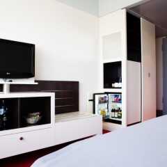 Отель Holiday Inn Berlin Airport - Conference Centre Шёнефельд удобства в номере