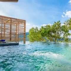 Отель Crest Resort & Pool Villas с домашними животными
