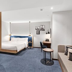 Отель Hilton Garden Inn Riga Old Town Латвия, Рига - отзывы, цены и фото номеров - забронировать отель Hilton Garden Inn Riga Old Town онлайн комната для гостей фото 8