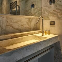 Отель MAANJA Lake Front Suite and Restaurant Саурис ванная фото 2