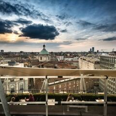 Отель The Square Milano Duomo Италия, Милан - 3 отзыва об отеле, цены и фото номеров - забронировать отель The Square Milano Duomo онлайн балкон