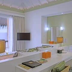 Отель Olhuveli Beach And Spa Resort в номере