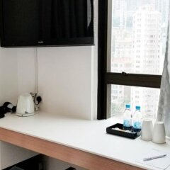 Dash Living On Hollywood in Hong Kong, China from 211$, photos, reviews - zenhotels.com room amenities photo 2