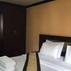 Отель King Royal Garden Inn Бангкок сейф в номере