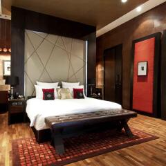 VIE Hotel Bangkok, MGallery by Sofitel сейф в номере